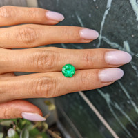 2.15 Ct. Emerald from Colombia Life Style