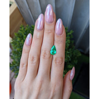2.49 Ct. Emerald from Colombia Life Style