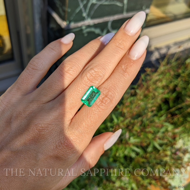 2.55 Ct. Emerald from Colombia
