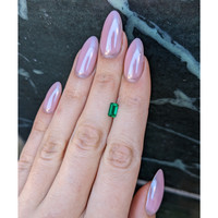 0.53 Ct. Emerald from Colombia Life Style