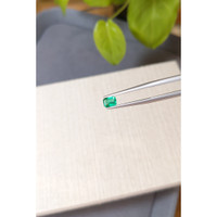 0.53 Ct. Emerald from Zambia Life Style