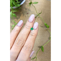 0.32 Ct. Emerald from Zambia Life Style