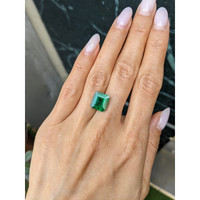 5.25 Ct. Emerald from Zambia Life Style
