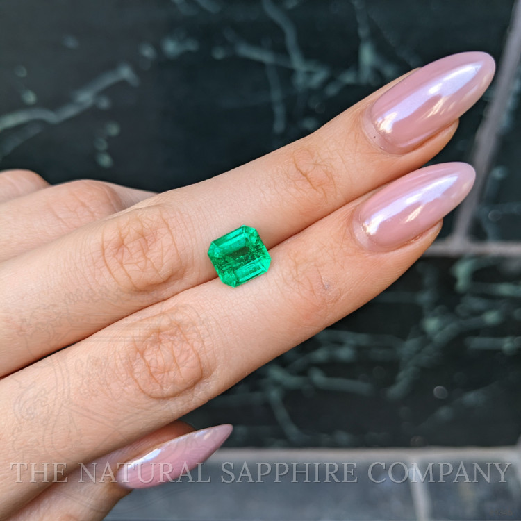 2.69 Ct. Emerald from Colombia - Muzo