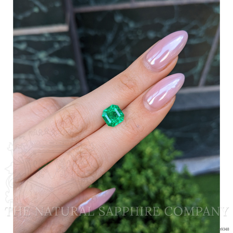 2.84 Ct. Emerald from Colombia - Muzo