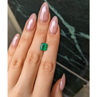 2.23 Ct. Emerald from Colombia - Muzo Life Style