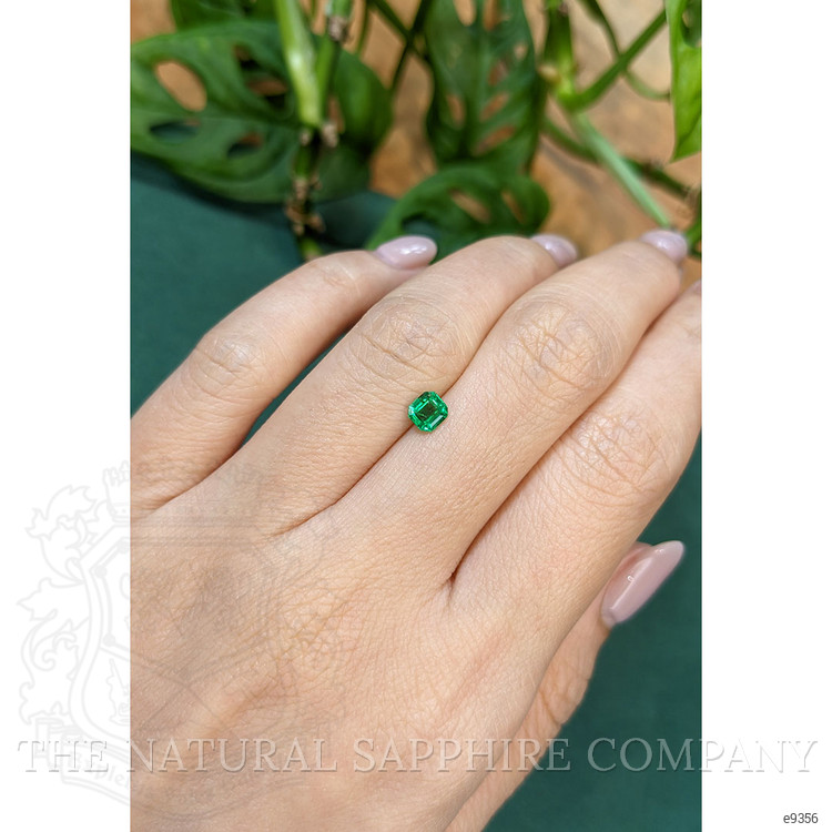 0.39 Ct. Emerald from Colombia