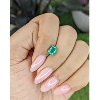 1.13 Ct. Emerald from Zambia Life Style