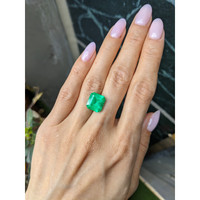 6.25 Ct. Emerald from Colombia Life Style