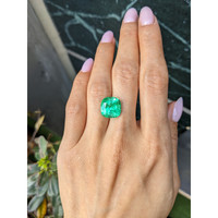 7.28 Ct. Emerald from Colombia Life Style