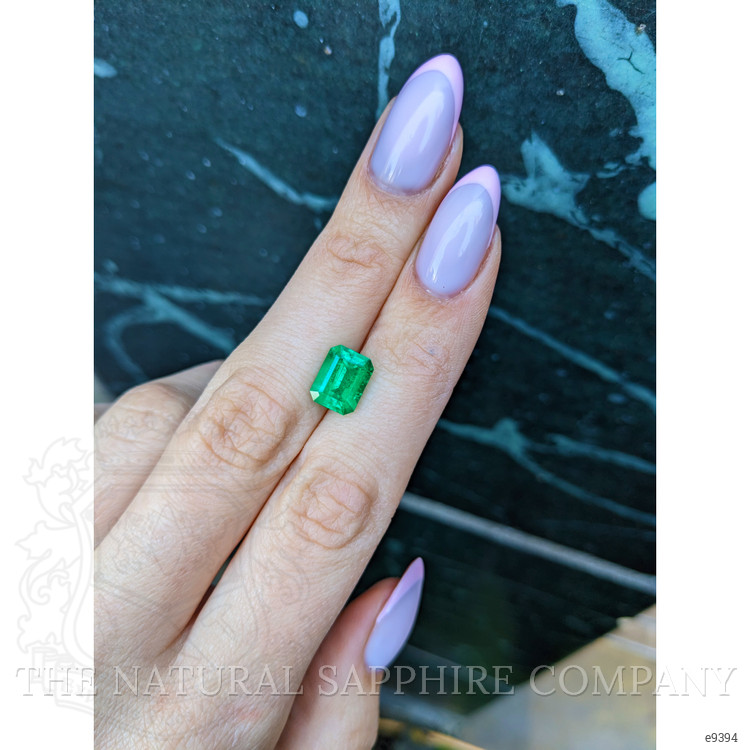 2.75 Ct. Emerald from Colombia - Muzo