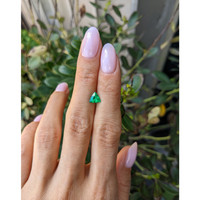 0.54 Ct. Emerald from Colombia Life Style