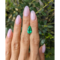 2.45 Ct. Emerald from Colombia Life Style