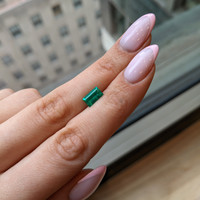 1.07 Ct. Emerald from Colombia Life Style