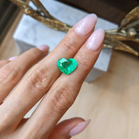 4.23 Ct. Emerald from Colombia Life Style