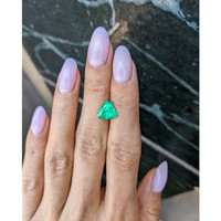 2.21 Ct. Emerald from Colombia Life Style