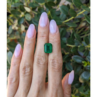 5.88 Ct. Emerald from Zambia Life Style