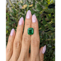 6.50 Ct. Emerald from Colombia Life Style