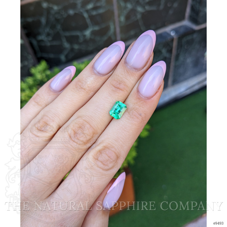 1.61 Ct. Emerald from Colombia