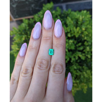 1.12 Ct. Emerald from Colombia Life Style
