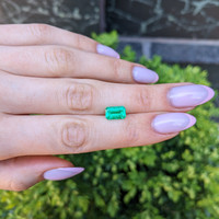 1.59 Ct. Emerald from Colombia Life Style
