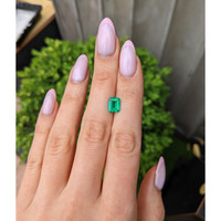 1.46 Ct. Emerald from Colombia Life Style