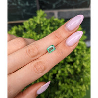 1.73 Ct. Emerald from Zambia Life Style