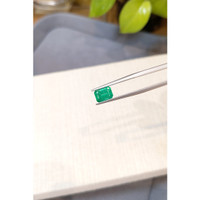 1.56 Ct. Emerald from Zambia Life Style