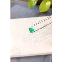 1.43 Ct. Emerald from Zambia Life Style