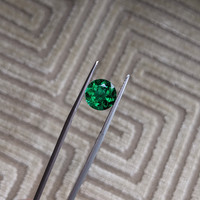 2.90 Ct. Emerald from Zambia Life Style