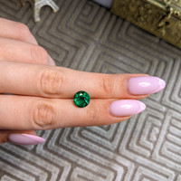 2.90 Ct. Emerald from Zambia Life Style