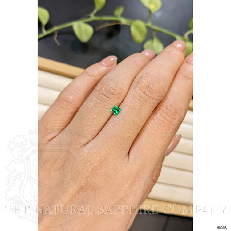 0.18 Ct. Emerald from Afghanistan