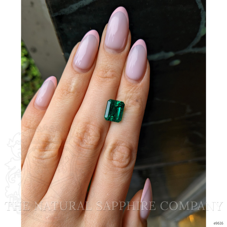 4.29 Ct. Emerald from Colombia - Muzo