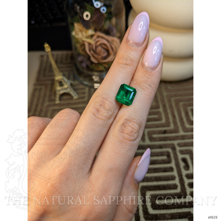 4.11 Ct. Emerald from Colombia - Muzo