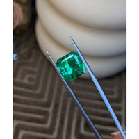 5.74 Ct. Emerald from Colombia - Muzo Life Style