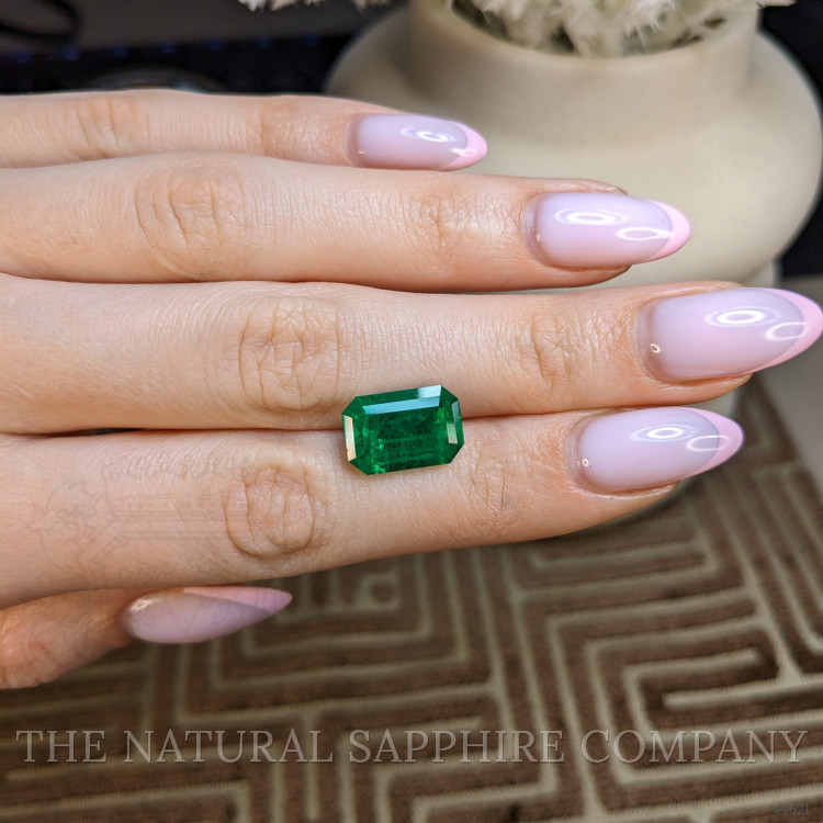 6.44 Ct. Emerald from Colombia - Muzo