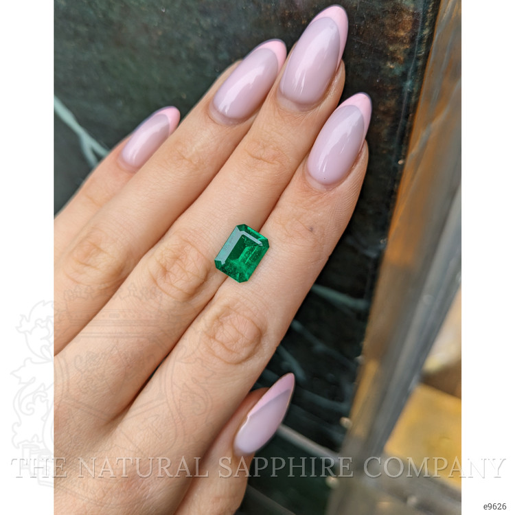 3.17 Ct. Emerald from Colombia - Muzo