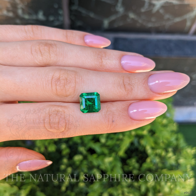 4.03 Ct. Emerald from Colombia - Muzo