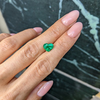 2.00 Ct. Emerald from Zambia Life Style