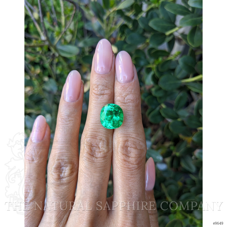 7.33 Ct. Emerald from Colombia