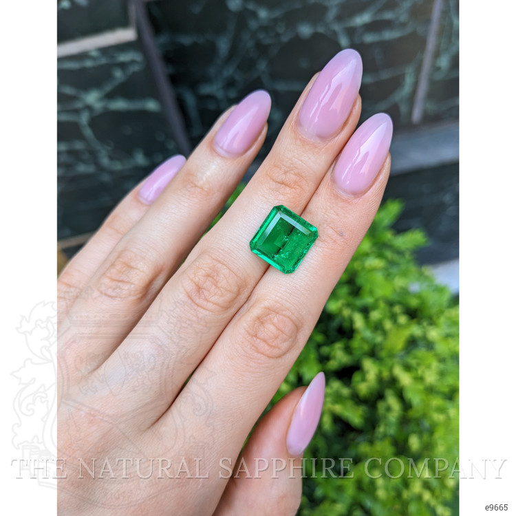 5.98 Ct. Emerald from Colombia