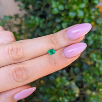 0.40 Ct. Emerald from Afghanistan Life Style