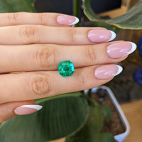 5.03 Ct. Emerald from Colombia Life Style