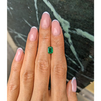 0.72 Ct. Emerald from Afghanistan Life Style