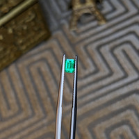 0.50 Ct. Emerald from Afghanistan Life Style