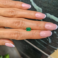 0.86 Ct. Emerald from Afghanistan Life Style