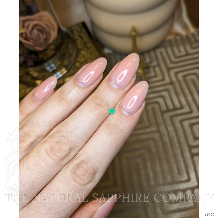 0.10 Ct. Emerald from Afghanistan