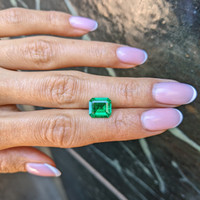 2.28 Ct. Emerald from Colombia Life Style