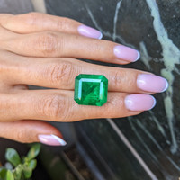 15.07 Ct. Emerald from Colombia Life Style