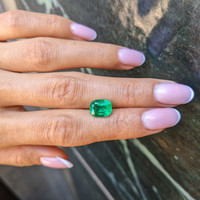 2.73 Ct. Emerald from Colombia Life Style